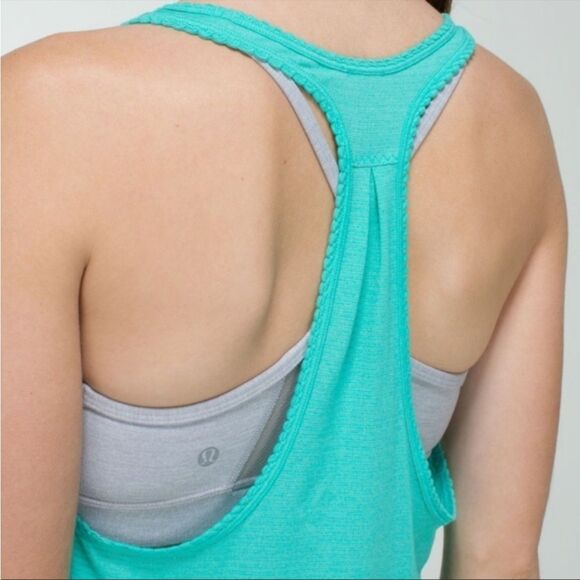 Lululemon 105F Singlet Racerback Tank Heathered Bali Breeze Teal Stripe Sz 6 - Picture 7 of 8